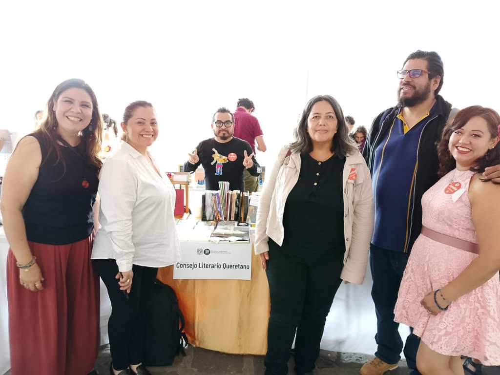 Raquel Torres, Isabel Gamma, Yolanda Rubioceja, Jesús Zarazúa y Rocío B. Ortiz.